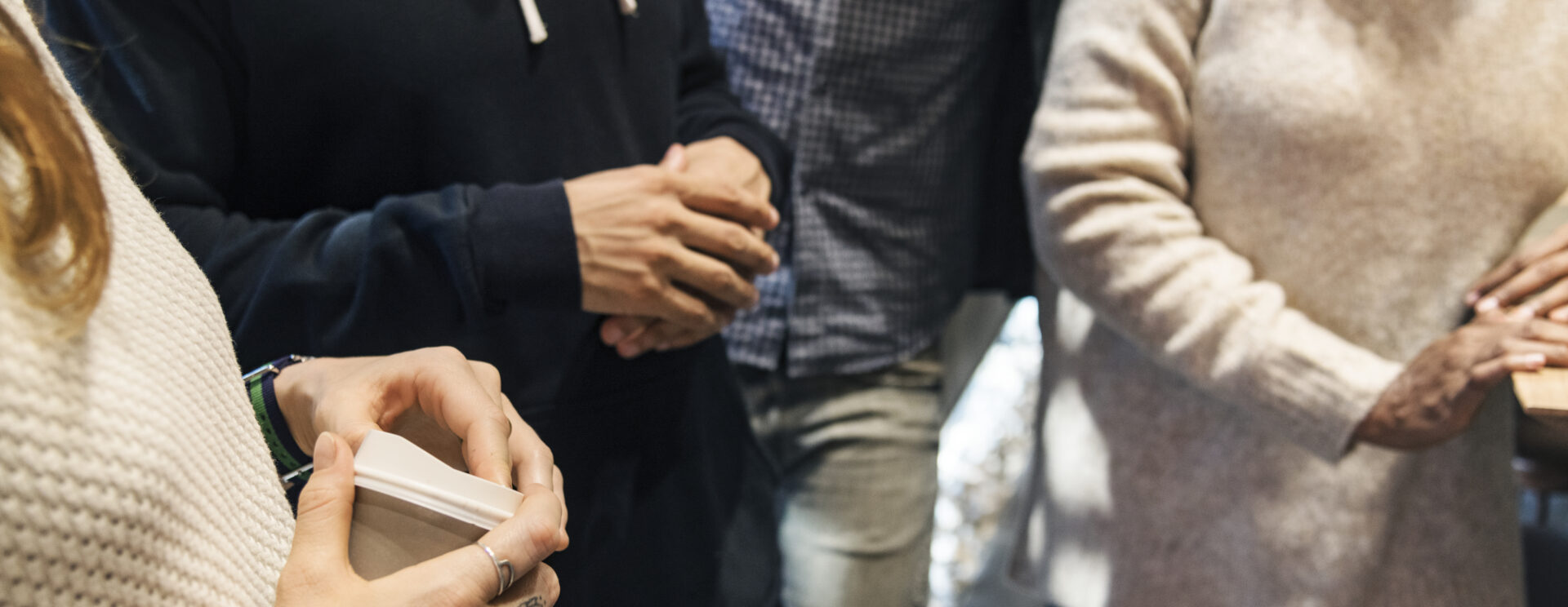 Groupe en pleine discussion