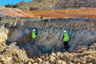 fouilles paléontologiques - Agrandir l'image 2 sur 3, fenêtre modale