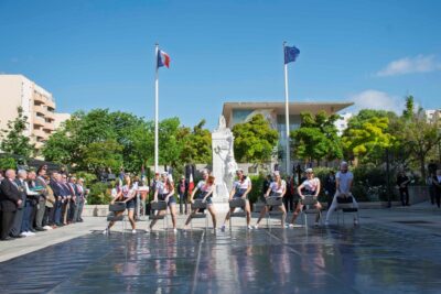 Agrandir l'image 4 sur 25, fenêtre modale