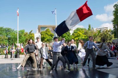 Agrandir l'image 8 sur 25, fenêtre modale