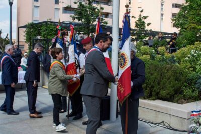 Agrandir l'image 20 sur 25, fenêtre modale