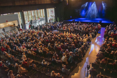 Agrandir l'image 2 sur 18, fenêtre modale