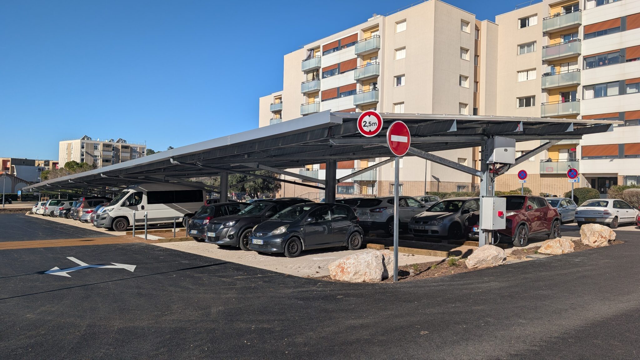 Parking des Pins APRÈS - Agrandir l'image, fenêtre modale