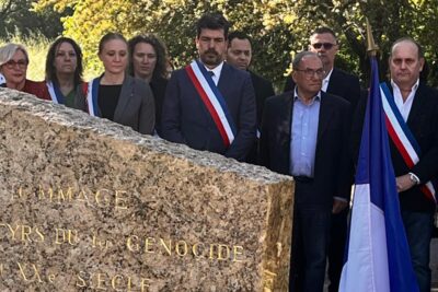 Agrandir l'image 2 sur 3, fenêtre modale